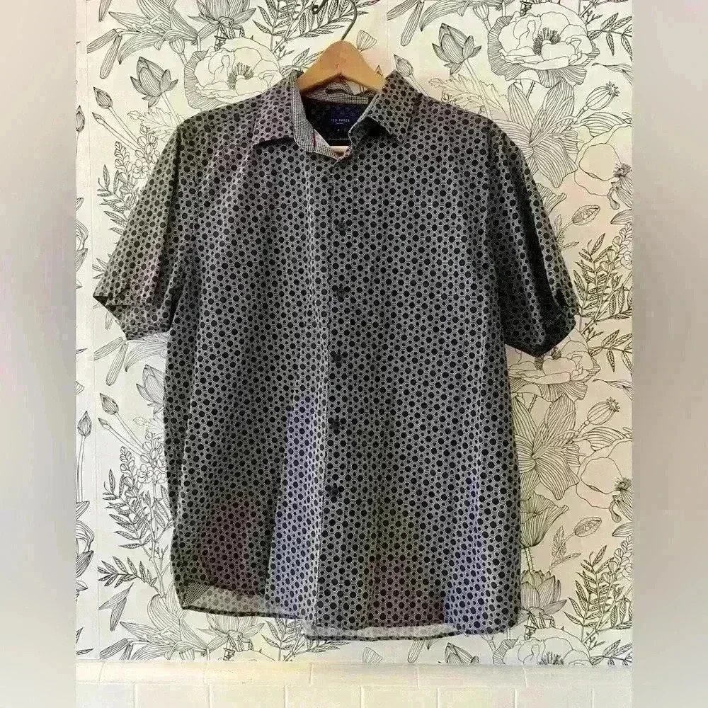 Ted Baker Patterned  Button-up Men’s Shirt Size 6